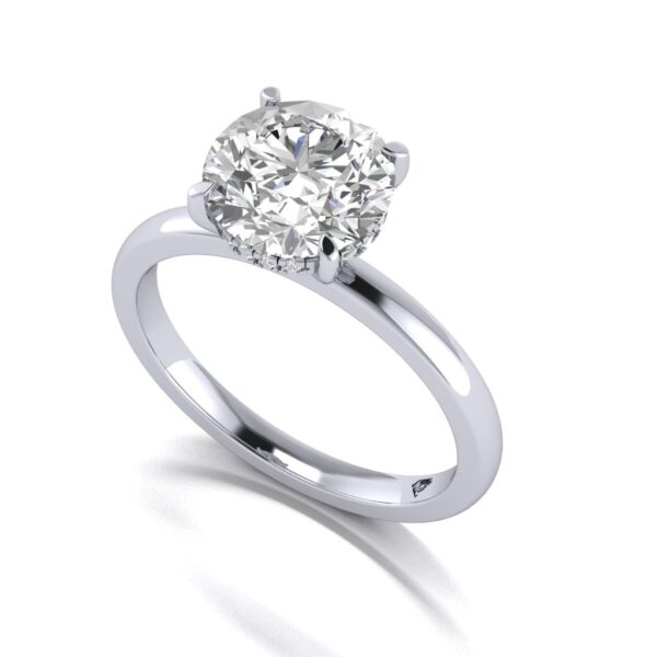 fiona - engagement ring with platinum metal and round shape diamond