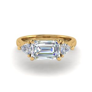 Macy - Engagement Ring