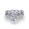 bonnie - engagement ring with platinum metal and radiant shape diamond
