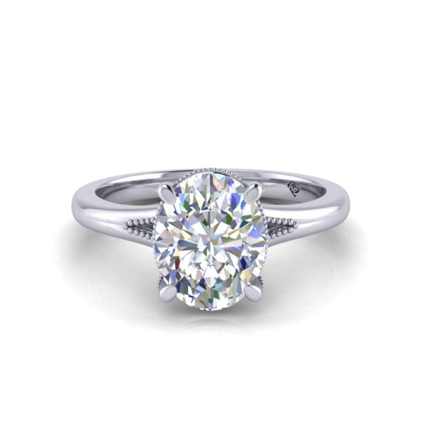 sienna - engagement ring with platinum metal and oval shape diamond