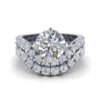 chloe - engagement ring with platinum metal and round shape diamond