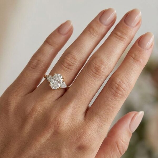 koa - engagement ring with 14k yellow gold metal and oval shape diamond